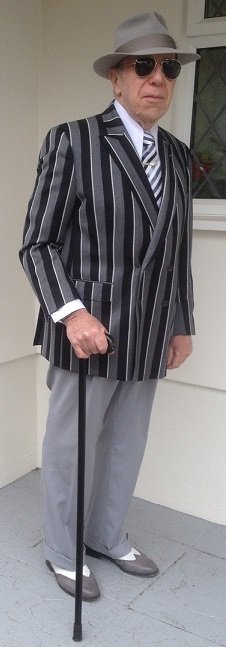 grey blazer 002.JPG grey blazer 002.JPG