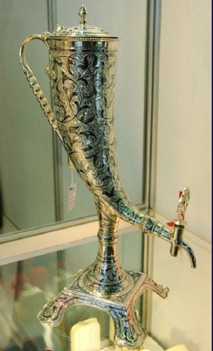 teapot kubachi.jpg
