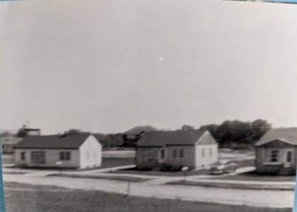 normal homes back in the day.jpg