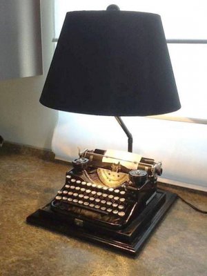 lamp vintage typewriter.jpg