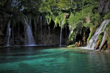 green lagoon.jpg