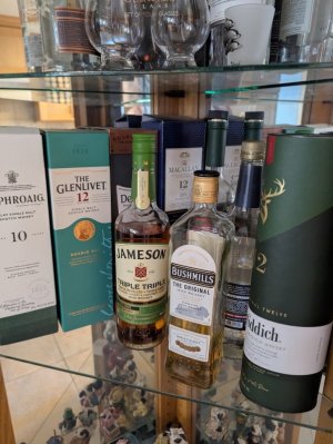 whiskys.jpg