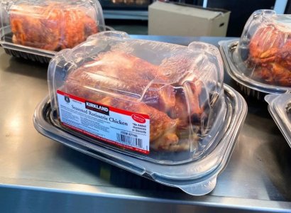 Mid-sized-Costco-rotisserie-chicken.jpg
