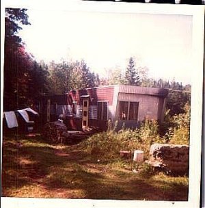 trailer.jpg trailer.jpg