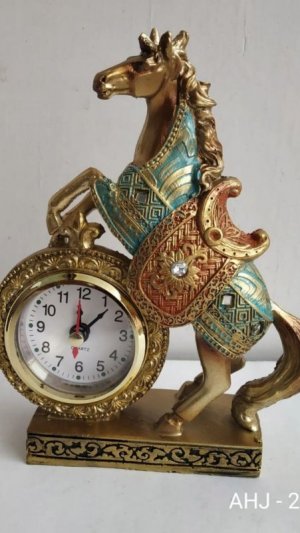 clock horse.jpg