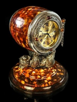 clock gold bakelite.jpg