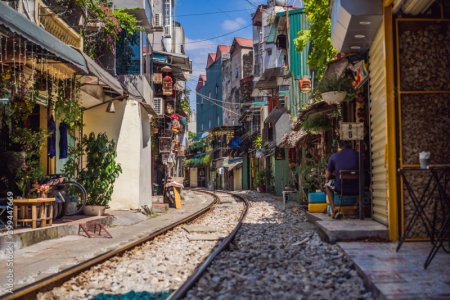 Multi street vietnam.jpg