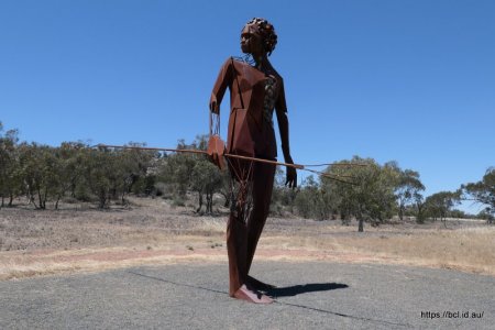 251121 036 Condobolin Sculptures.jpg