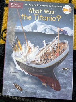 Titanic book jpeg.jpg