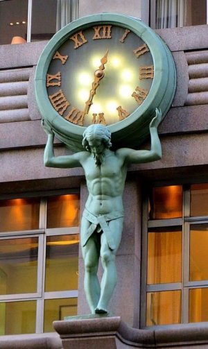 clock statue.jpg