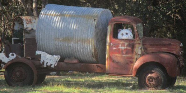 Truck 2.JPG Truck 2.JPG