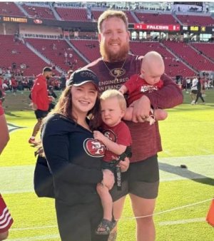 niners1.jpg niners1.jpg