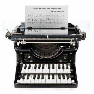 B&W typewriter piano.jpg