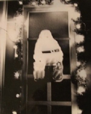 Christmas front door.jpg Christmas front door.jpg