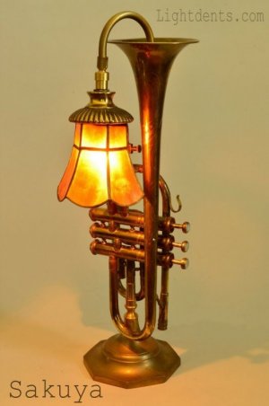 lamp musical.jpg