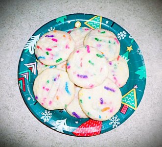 Cornstarch Butter Cookies with Betty Crocker Rainbow Jimmies_.JPG