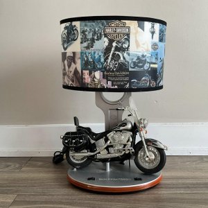 lamp motorbike.jpg
