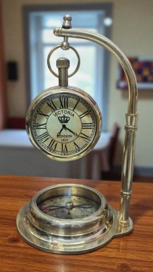 clock victorian London.jpg