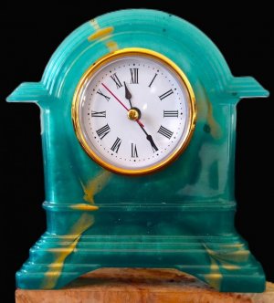 clock turquoise.jpg