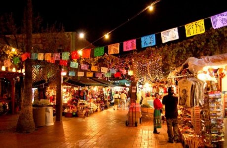 Olvera St1.JPG Olvera St1.JPG