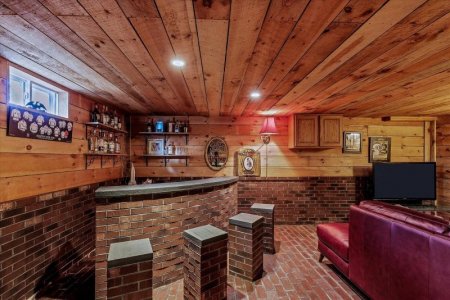 brick basement.jpg