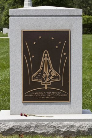 10p87mtbi8e41.jpg 10p87mtbi8e41.jpg