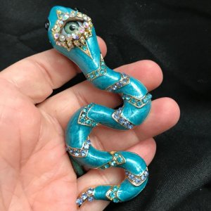 turq snake eye brooch.jpg