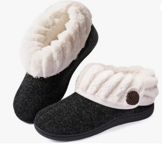 slippers.JPG