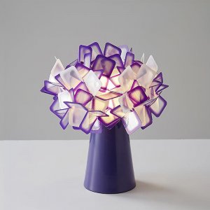 Illis_Flower_Table_Lamp_15.jpg