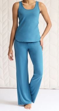 lounging.JPG lounging.JPG