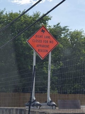 May be an image of text that says 'RIGHT LANE CLOSED FOR NO APPARENT REASON 7百'.jpeg