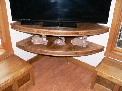 floating shelves.JPG