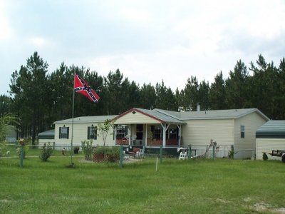 frontporch.jpg frontporch.jpg