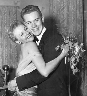 mary martin larry hagman.jpg