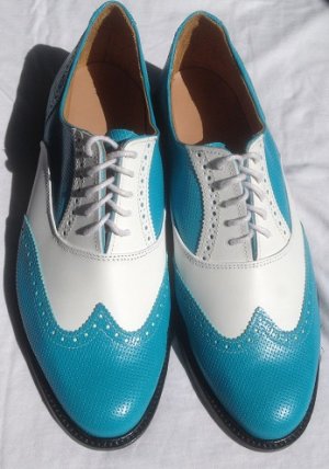 Sea blue spectators 002.JPG