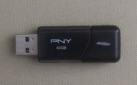 flash drive jpg.jpg