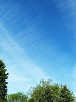 clouds 5-22-26a.jpg