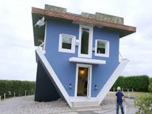 Upside house @.jpg