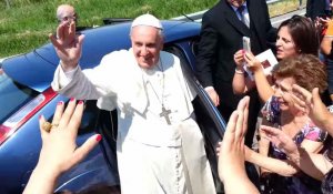 Pope-on-youtube-copyright-Ivan-Cambria-Italy.jpg