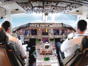 Cockpit.jpg