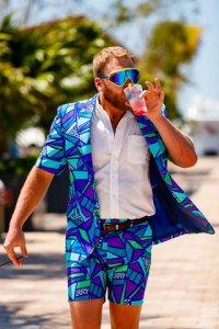 20190311_M_TropicalFestival_SpringShoot_TikiBar_MLR_CA5A6602_32c526ef-4cf9-4dfd-9efe-4be04a0ff...jpg 20190311_M_TropicalFestival_SpringShoot_TikiBar_MLR_CA5A6602_32c526ef-4cf9-4dfd-9efe-4be04a0ff...jpg