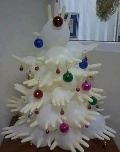 rubber glove xmas tree.jpg
