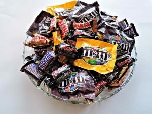 halloween-candy-1014629__340.jpg
