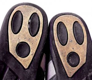 Faces Shoes @.jpg