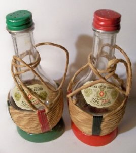 chianti bottles.jpg