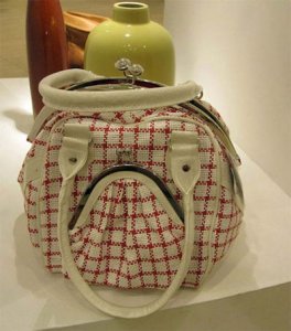 Faces Purse @.jpg