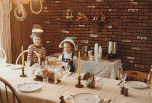 Thanksgiving 1983 (1024x693) (2).jpg