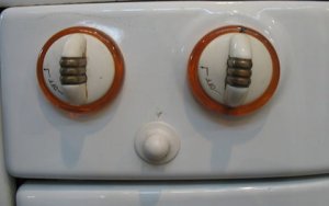 Faces Oven Front @.jpg