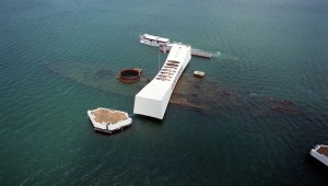 USSArizona_HR-sstock.jpg