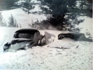 cars snowed in.jpg